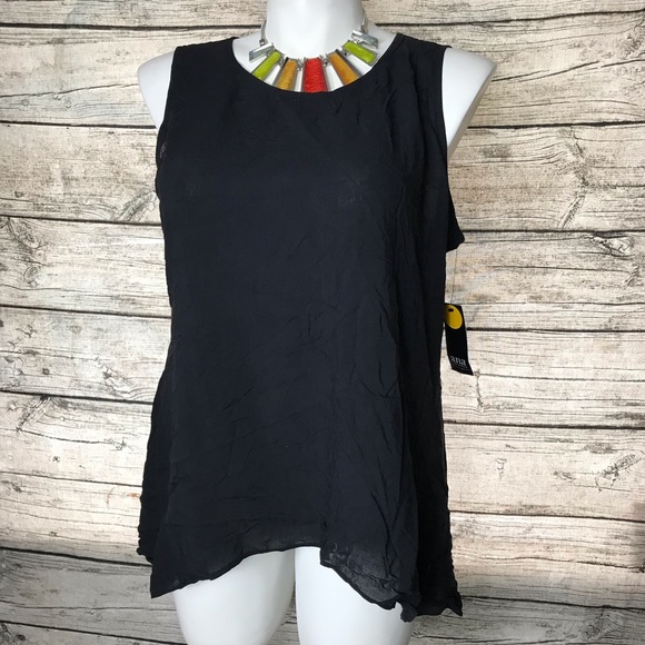 a.n.a Tops - ana black sleeveless top Size XL. 


Pit to pit approx:  23 inches